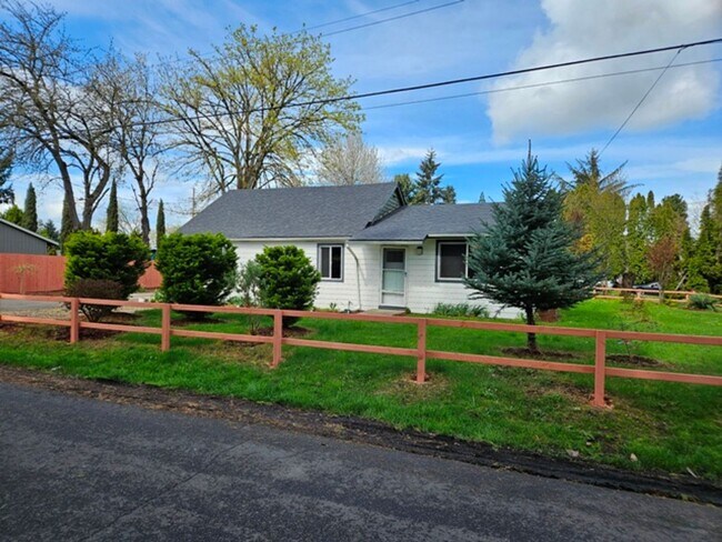 property at 1581 Beebe St NE