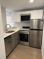 28 Anderson St, Unit 1 in Boston, MA - Building Photo