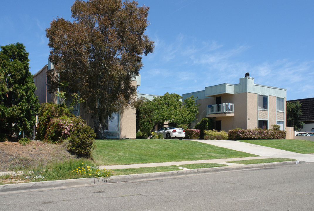 1518-1524 Thomas Ave in San Diego, CA - Building Photo