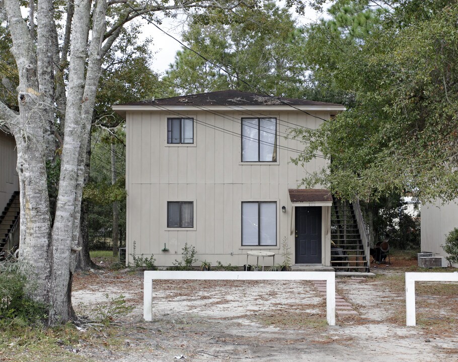 1109-1113 Sheffield Ave in Panama City, FL - Building Photo