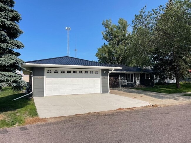 property at 16 N 4th St