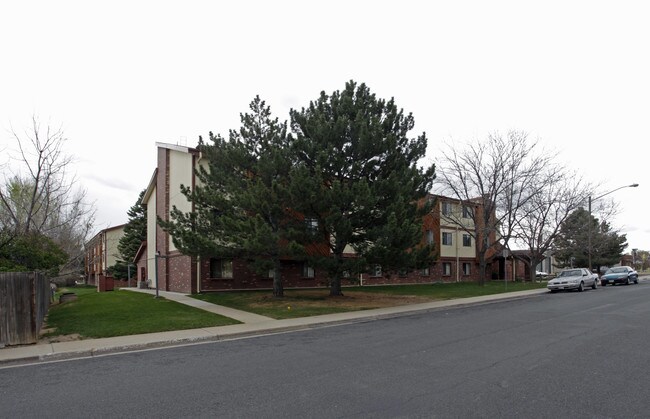 Broadview Apartments in Greeley, CO - Building Photo - Building Photo