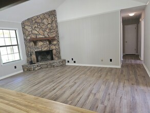 9420 Burnt Tree Dr in Mobile, AL - Building Photo - Building Photo