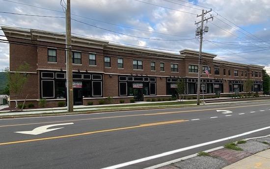 250 NY-32 in Woodbury, NY - Building Photo