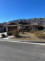 51255 Avenida Velasco in La Quinta, CA - Building Photo