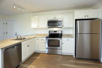 Riverbrook Apartments in South Portland, ME - Building Photo - Interior Photo