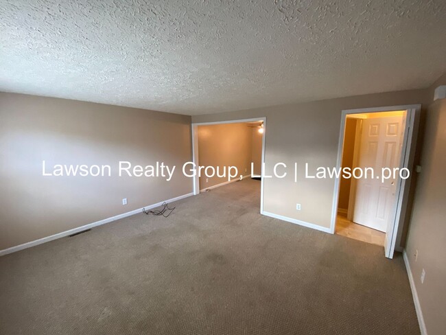 543 Westminster Ln in Salem, VA - Building Photo - Building Photo