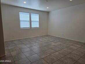 1127 West Sand Canyon Court in Casa Grande, AZ - Building Photo - Building Photo