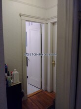 1687 Commonwealth Ave in Boston, MA - Building Photo - Building Photo