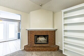 6120 7th Dr in Lubbock, TX - Building Photo - Building Photo
