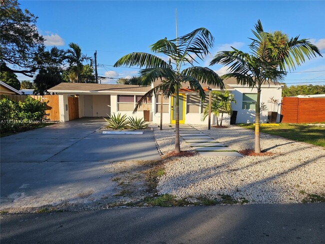 1241 SW 29th St-Unit -1 in Fort Lauderdale, FL - Building Photo - Building Photo