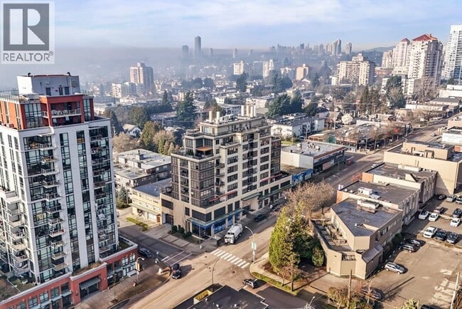 306 6th St in New Westminster, BC - Building Photo - Building Photo