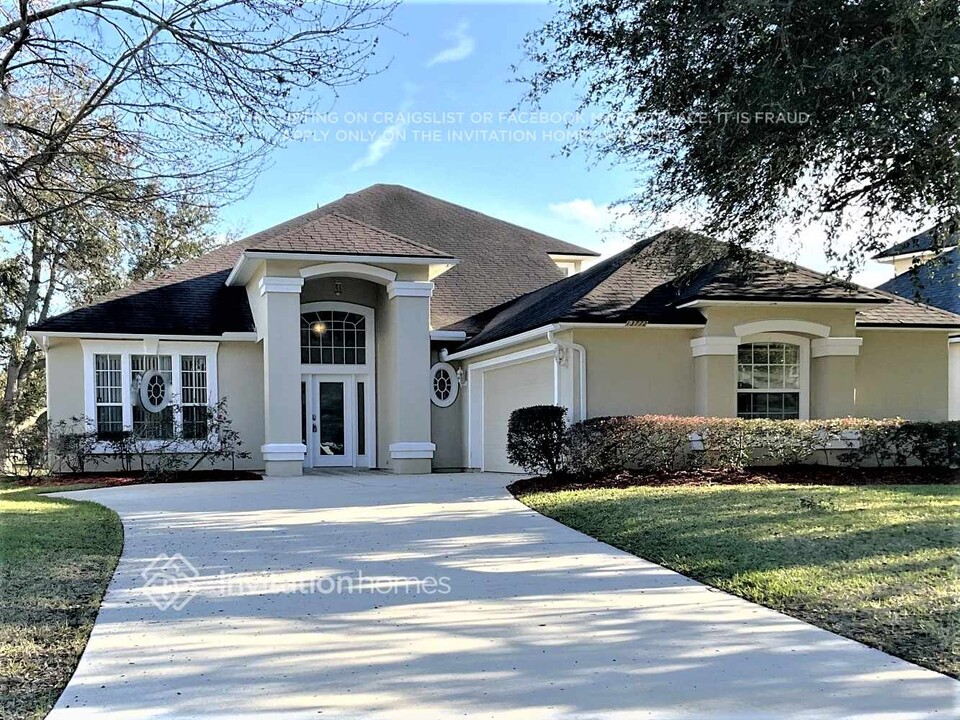 13772 Weeping Willow Way in Jacksonville, FL - Building Photo