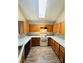 6513 White Oak Dr in Rowlett, TX - Building Photo - Building Photo