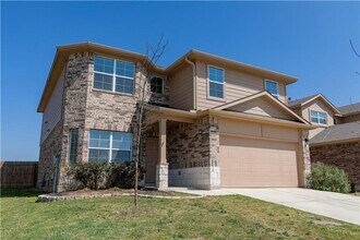 403 Sabina Dr in Cedar Park, TX - Foto de edificio - Building Photo