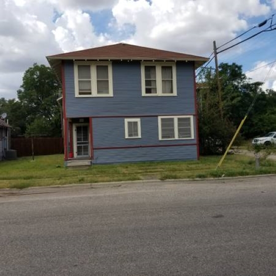 114 W 7th St, Unit 6 in Taylor, TX - Building Photo - Building Photo