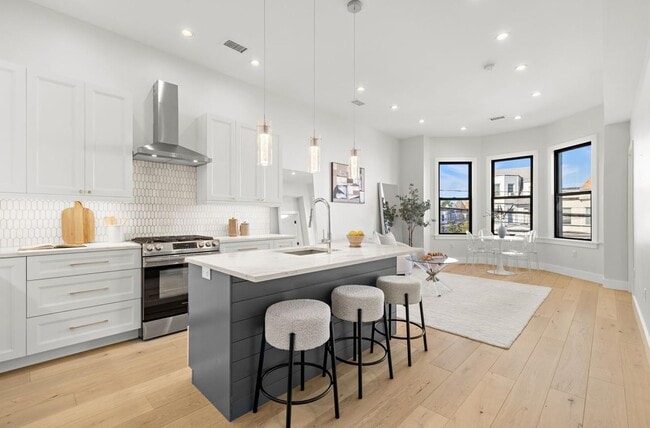 property at 2602 Palisade Ave