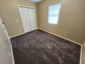 2484 E Clayton Dr in Terre Haute, IN - Building Photo - Building Photo