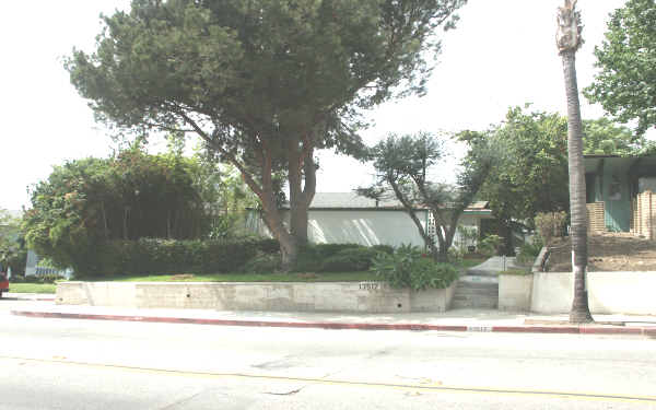 13517 Mar Vista St in Whittier, CA - Foto de edificio