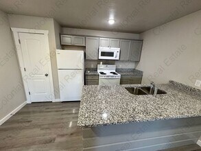 3409 Gidding St in Clovis, NM - Building Photo - Building Photo