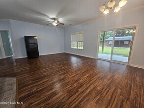 109 Penquin Pl in Hampstead, NC - Building Photo - Building Photo