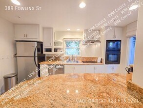 389 Fowling St in Los Angeles, CA - Building Photo - Building Photo