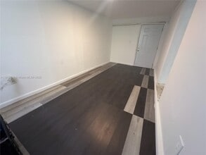 225 NE 56th St in Miami, FL - Building Photo - Building Photo