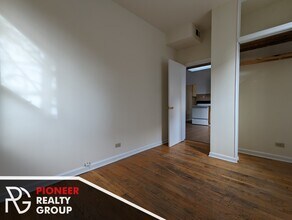 2315 W Chicago Ave in Chicago, IL - Building Photo - Building Photo