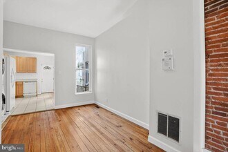 1642 S Hanover St in Baltimore, MD - Building Photo - Building Photo