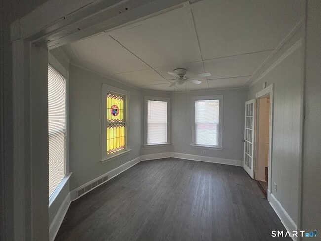 56 Dorman St in New Haven, CT - Building Photo - Building Photo