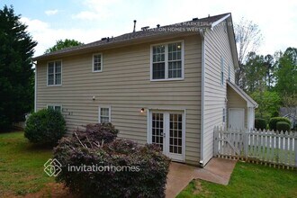 81 Victorian Cir in Dallas, GA - Building Photo - Building Photo