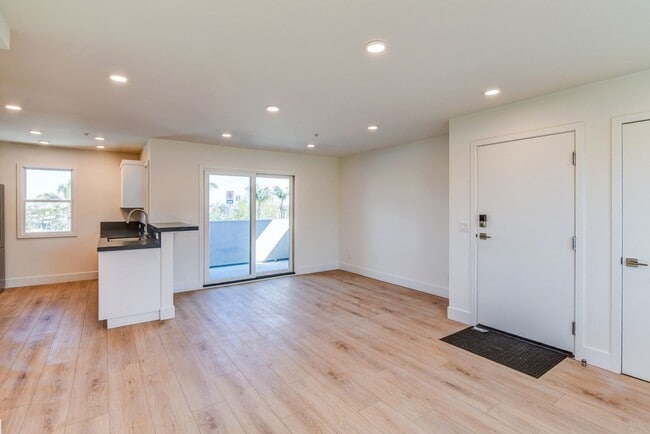 3942 Bancroft St in San Diego, CA - Foto de edificio - Building Photo