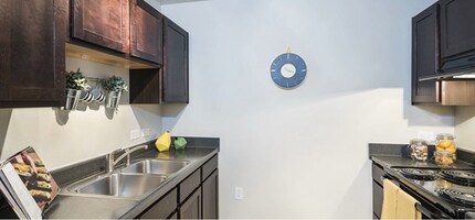 Hunter Plaza in Fort Worth, TX - Building Photo - Building Photo