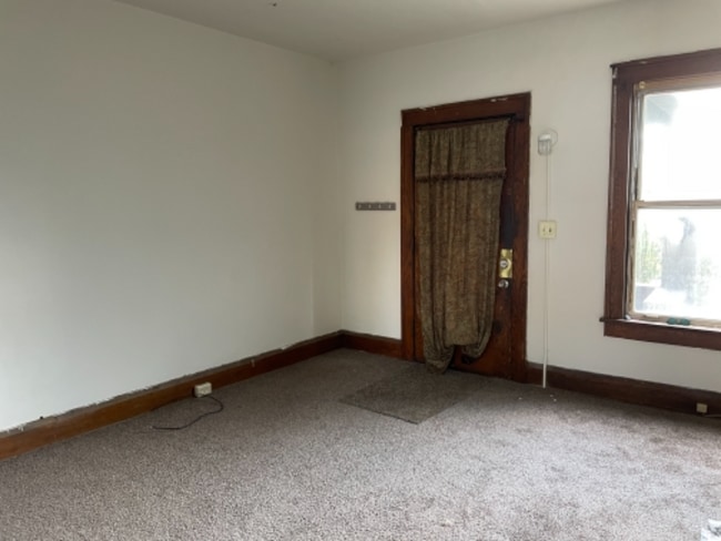 property at 328 Robbins Ave