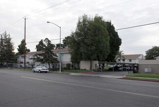 Carmel Crest in Fresno, CA - Building Photo - Building Photo