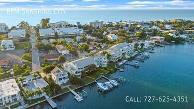 2505 Bay Blvd in Indian Rocks Beach, FL - Building Photo - Building Photo