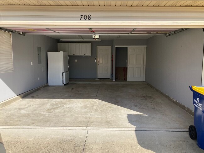 708 Woodside Creek Dr in Festus, MO - Foto de edificio - Building Photo