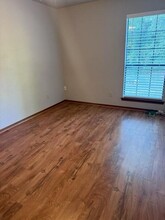 520 Mary Lee Ln in Edmond, OK - Building Photo - Building Photo