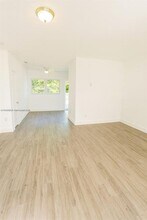 5825 SW 9th Terrace in West Miami, FL - Building Photo - Building Photo