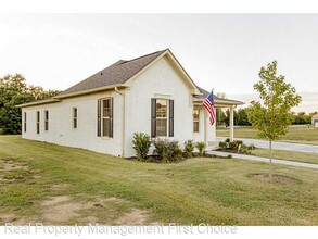 8808 S 36th Terrace in Fort Smith, AR - Building Photo - Building Photo