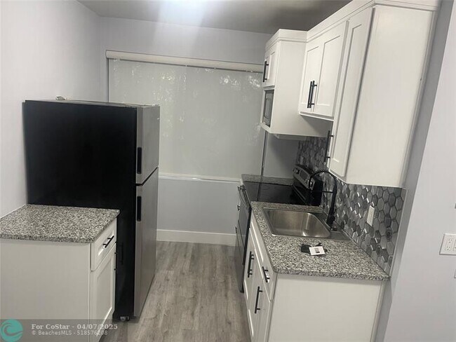 property at 1639 Madison St