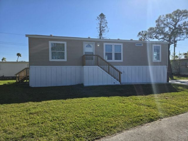 property at 6515 15th St E