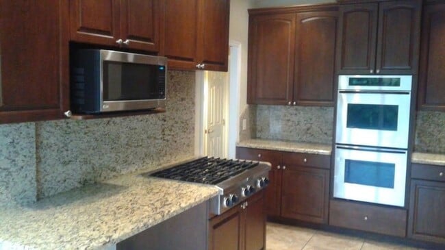 property at 619 37th St