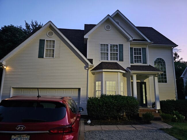 3007 Oakdale Rd in Charlotte, NC - Building Photo - Building Photo