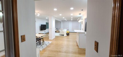 150 E Walnut St in Long Beach, NY - Building Photo - Building Photo