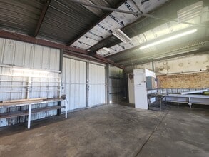 12200 Craig Ave in Red Bluff, CA - Building Photo - Building Photo