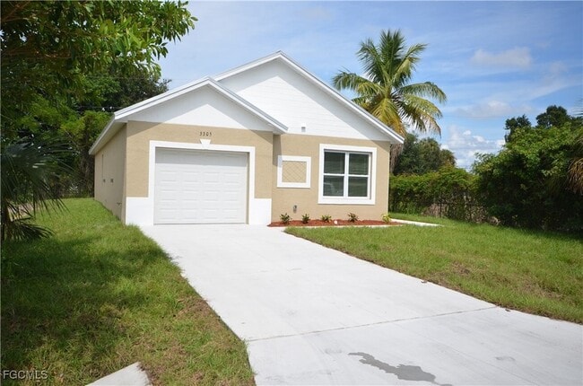 3305 Bassie Ct in Ft. Myers, FL - Foto de edificio - Building Photo