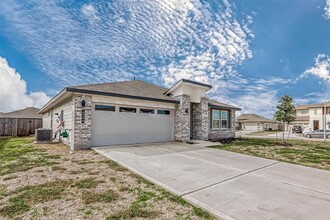 6906 Green Embers Ln in Richmond, TX - Building Photo - Building Photo