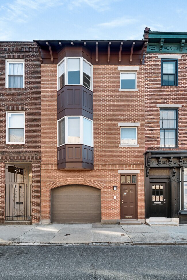 2018 South St in Philadelphia, PA - Building Photo - Building Photo