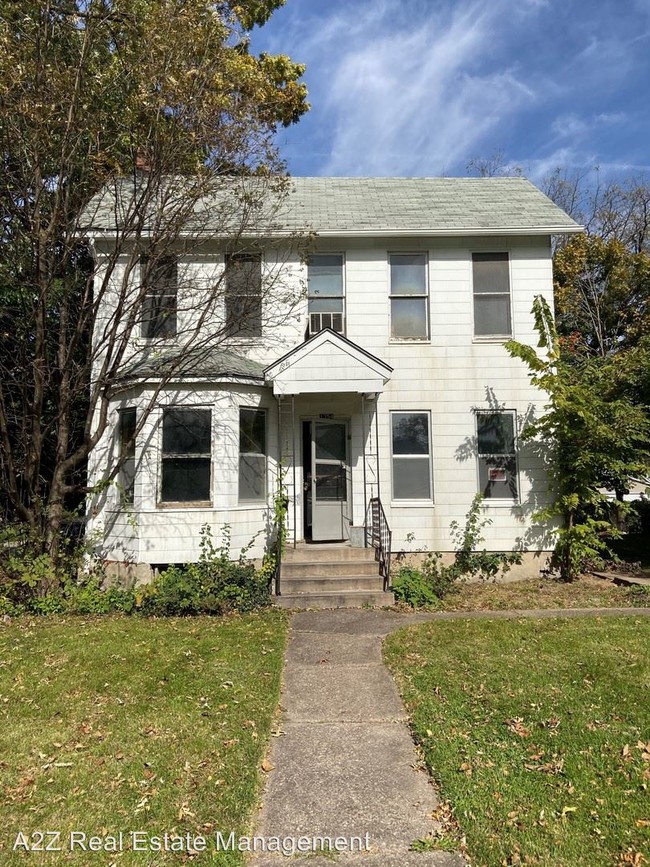 1354 W 14th St in Davenport, IA - Building Photo - Building Photo